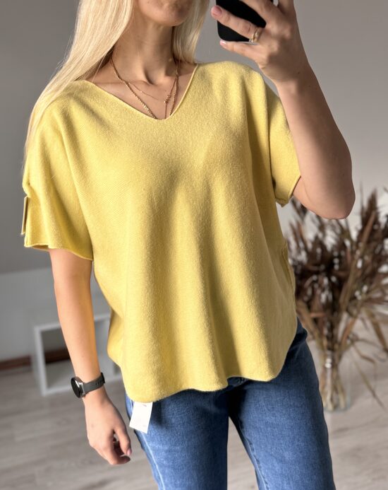 Džemperi ar īsām piedurknēm